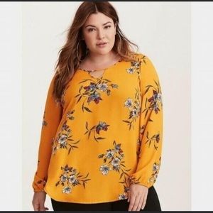 Torrid Floral yellow blouse